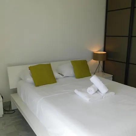 Bright 1-bedroom 'les Alizees' With Air Conditioning And Parking Apartment Juan-les-Pins