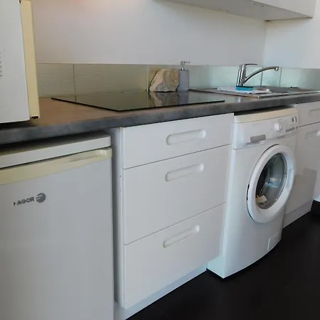 Bright 1-bedroom 'les Alizees' With Air Conditioning And Parking Apartment